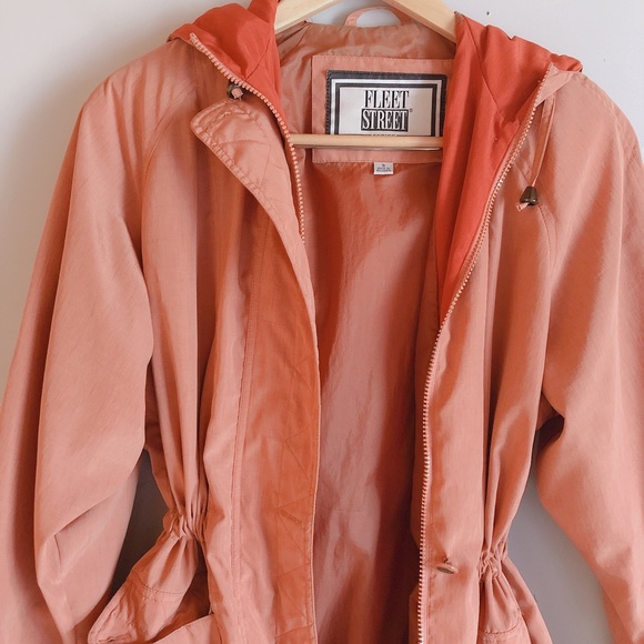 Blush colored wind breaker - Picture 5 of 5